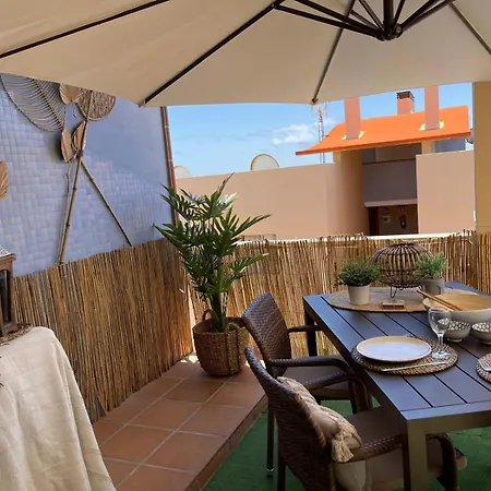Casa Reina Apartment *