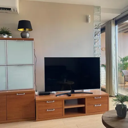 Casa Reina